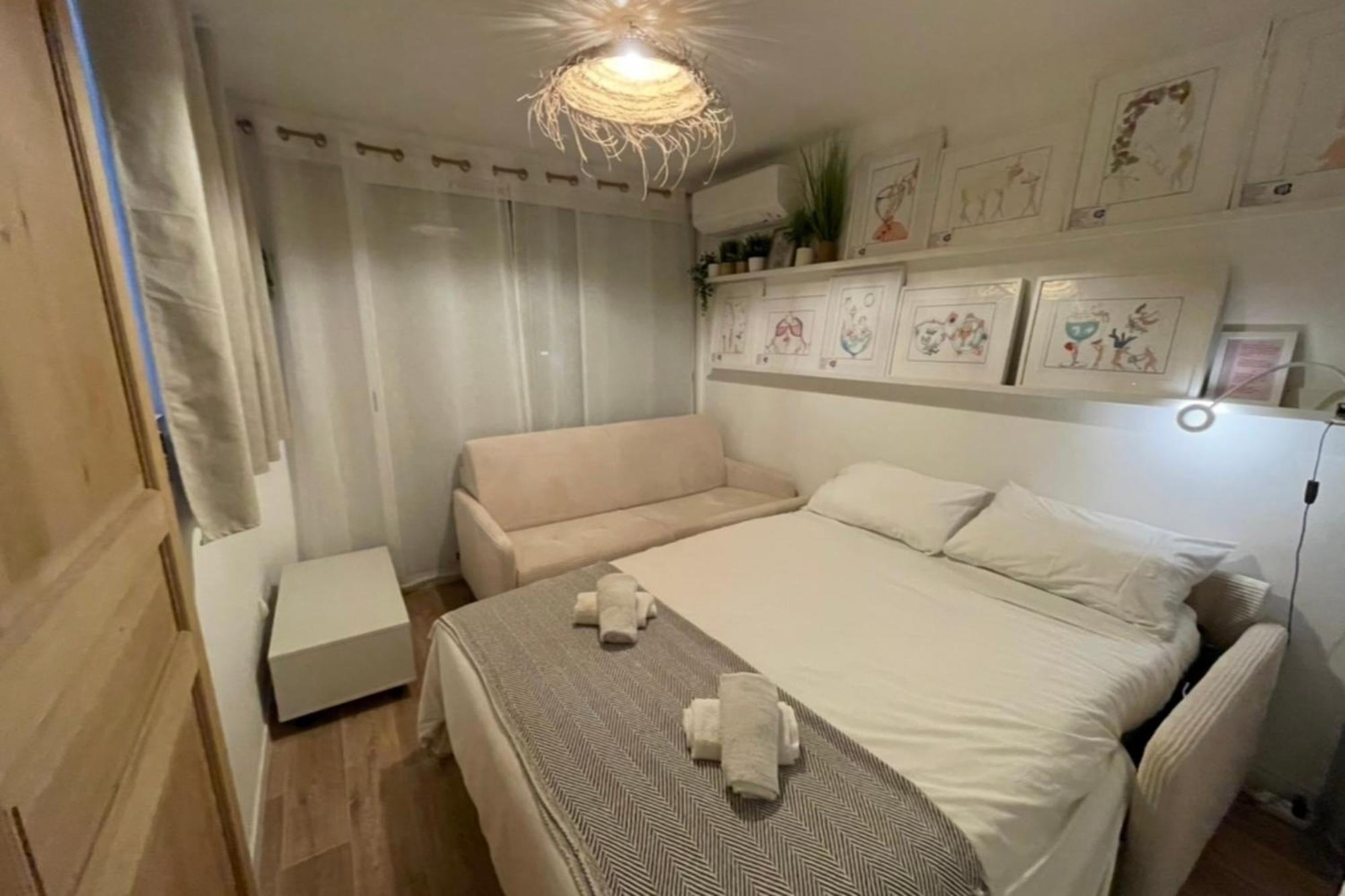 Charming Air-Conditioned One-Bedroom 150M From Cavaliere Beach Le Lavandou Exterior photo